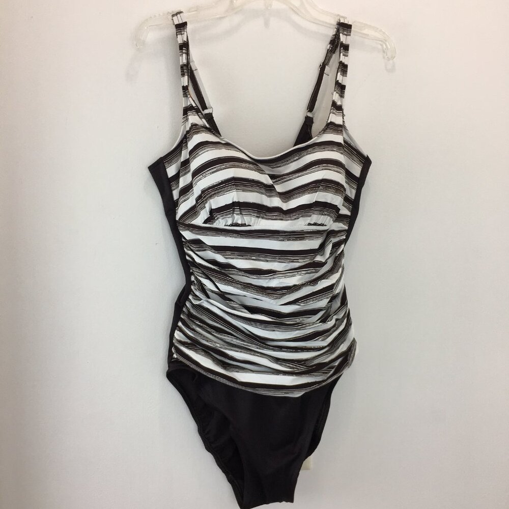 Miraclesuit Womens One Piece Swimsuit 10